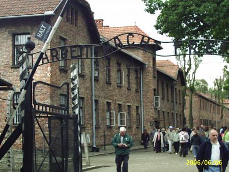 entr�e principale d auschwitz