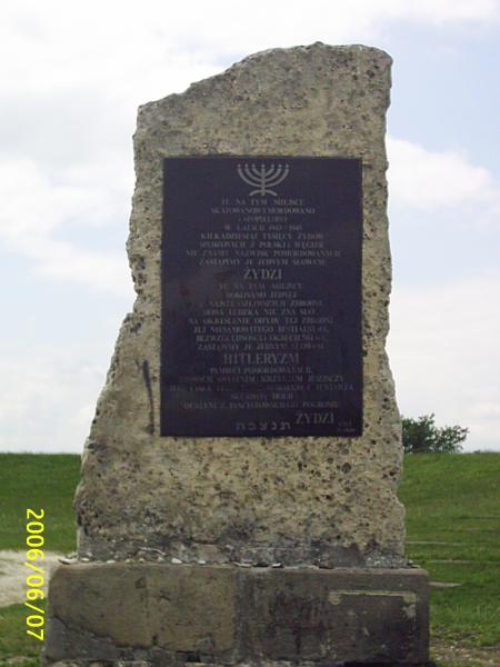 stelle pour toutes les victimes du nazisme,situ�e sur le site du camp de plasow